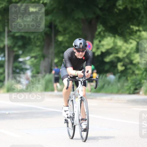 15.06.2025 - 7 Türme Triathlon Yannick Fuchs http://msf.ph/oto/8017890 15.06.2025 13:31:14 Radfahren 386, 938, 1166 meine-sportfotos.de