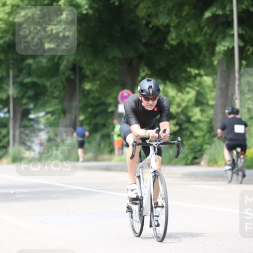 15.06.2025 - 7 Türme Triathlon Yannick Fuchs http://msf.ph/oto/8017895 15.06.2025 13:31:14 Radfahren 386, 938, 1166 meine-sportfotos.de