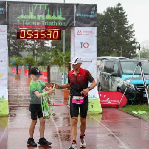 15.06.2025 - 7 Türme Triathlon Michael Strokosch http://msf.ph/oto/8017906 15.06.2025 15:35:30 Ziel 281 meine-sportfotos.de