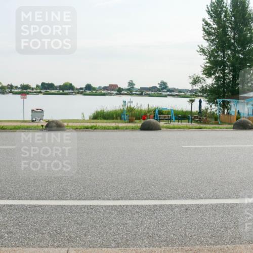 15.06.2025 - 27. Vierlanden-Triathlon H.Heesch http://msf.ph/oto/8017907 15.06.2025 09:21:42 Radfahren 218 meine-sportfotos.de
