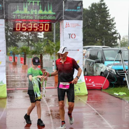 15.06.2025 - 7 Türme Triathlon Michael Strokosch http://msf.ph/oto/8017914 15.06.2025 15:35:30 Ziel 281 meine-sportfotos.de