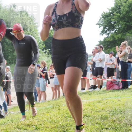 15.06.2025 - 27. Vierlanden-Triathlon KatJ http://msf.ph/oto/8017919 15.06.2025 10:17:14 Schwimmen 479, 510, 556, 567, 575, 581, 602 meine-sportfotos.de