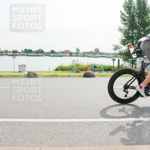 15.06.2025 - 27. Vierlanden-Triathlon H.Heesch http://msf.ph/oto/8017925 15.06.2025 09:22:25 Radfahren 154 meine-sportfotos.de