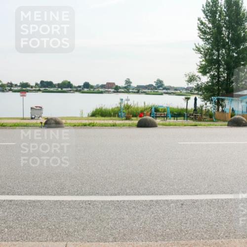 15.06.2025 - 27. Vierlanden-Triathlon H.Heesch http://msf.ph/oto/8017936 15.06.2025 09:22:26 Radfahren 154 meine-sportfotos.de