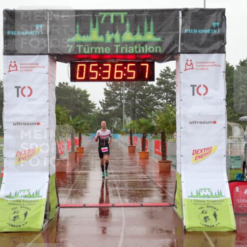 15.06.2025 - 7 Türme Triathlon Michael Strokosch http://msf.ph/oto/8017947 15.06.2025 15:36:57 Ziel 339 meine-sportfotos.de