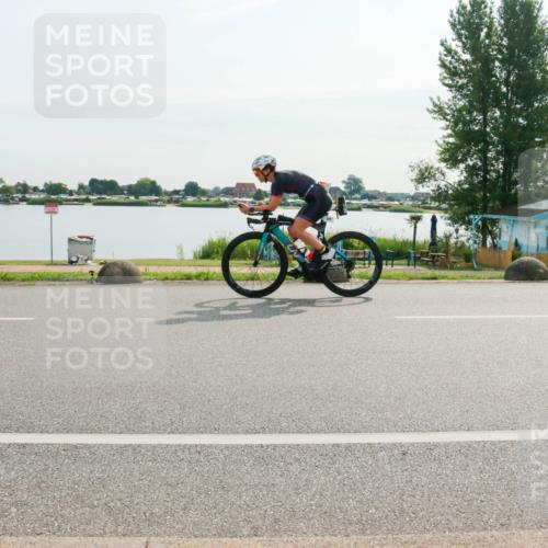 15.06.2025 - 27. Vierlanden-Triathlon H.Heesch http://msf.ph/oto/8017992 15.06.2025 09:22:47 Radfahren 116, 228 meine-sportfotos.de