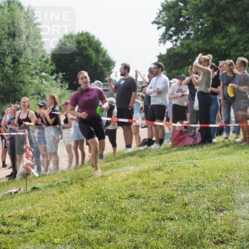 15.06.2025 - 27. Vierlanden-Triathlon KatJ http://msf.ph/oto/8018002 15.06.2025 10:17:18 Schwimmen 479, 510, 556, 575, 581, 584, 602 meine-sportfotos.de