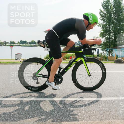 15.06.2025 - 27. Vierlanden-Triathlon H.Heesch http://msf.ph/oto/8018109 15.06.2025 09:23:32 Radfahren 109, 134 meine-sportfotos.de