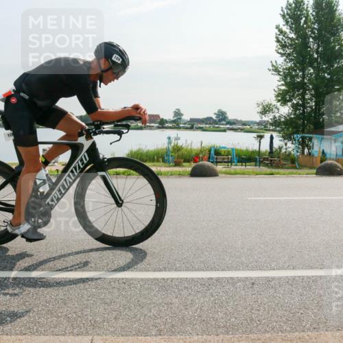 15.06.2025 - 27. Vierlanden-Triathlon H.Heesch http://msf.ph/oto/8018134 15.06.2025 09:23:37 Radfahren 109 meine-sportfotos.de