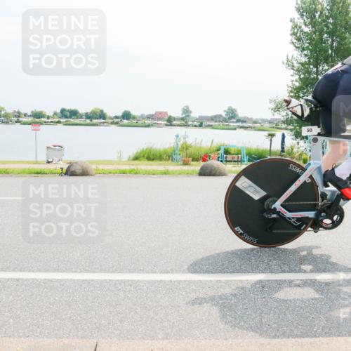 15.06.2025 - 27. Vierlanden-Triathlon H.Heesch http://msf.ph/oto/8018138 15.06.2025 10:16:05 Radfahren 23, 50, 124, 429, 437 meine-sportfotos.de