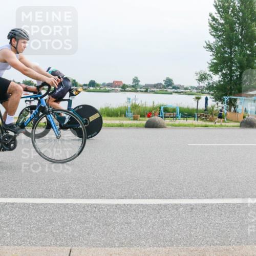 15.06.2025 - 27. Vierlanden-Triathlon H.Heesch http://msf.ph/oto/8018173 15.06.2025 11:14:33 Radfahren 19, 209, 663, 831, 855 meine-sportfotos.de