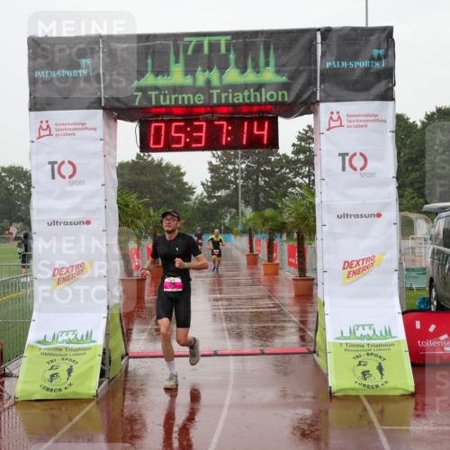 15.06.2025 - 7 Türme Triathlon Michael Strokosch http://msf.ph/oto/8018219 15.06.2025 15:37:13 Ziel 258 meine-sportfotos.de