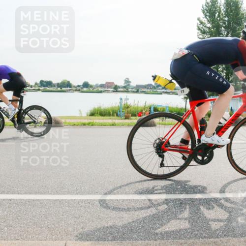 15.06.2025 - 27. Vierlanden-Triathlon H.Heesch http://msf.ph/oto/8018222 15.06.2025 09:26:15 Radfahren 72, 180, 191, 194, 203 meine-sportfotos.de