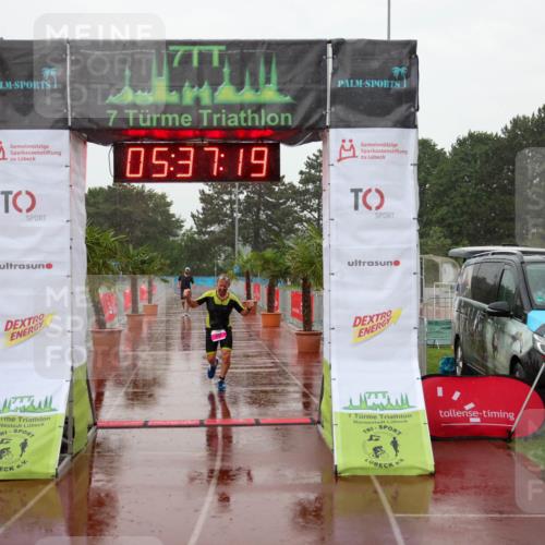 15.06.2025 - 7 Türme Triathlon Michael Strokosch http://msf.ph/oto/8018267 15.06.2025 15:37:19 Ziel 258 meine-sportfotos.de