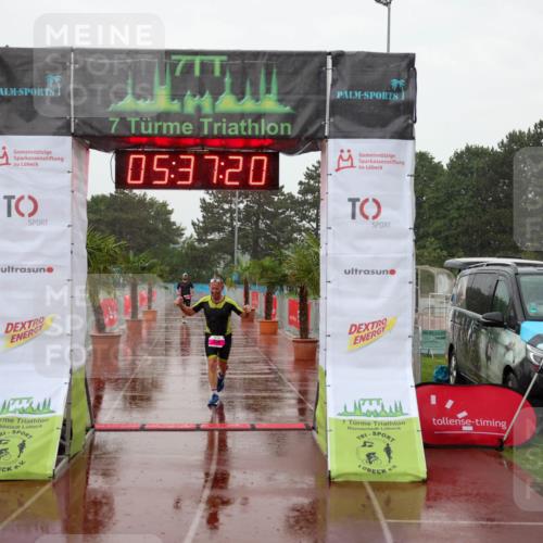 15.06.2025 - 7 Türme Triathlon Michael Strokosch http://msf.ph/oto/8018270 15.06.2025 15:37:19 Ziel 258 meine-sportfotos.de