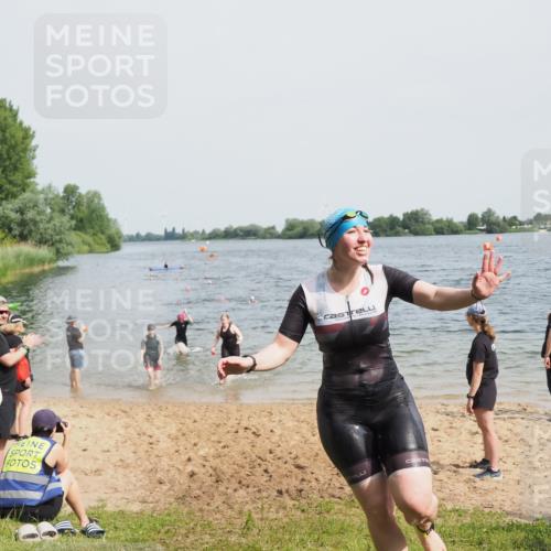 21.06.2025 - 27. Vierlanden-Triathlon MichiJ http://msf.ph/oto/8018317 15.06.2026 10:18:28 Schwimmen 495, 533, 535, 621, 628 meine-sportfotos.de