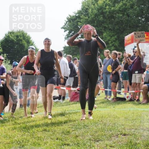 15.06.2025 - 27. Vierlanden-Triathlon KatJ http://msf.ph/oto/8018424 15.06.2025 10:17:38 Schwimmen 485, 488, 492, 493, 519, 532, 537, 552, 557, 562, 572, 582, 588, 594, 626 meine-sportfotos.de