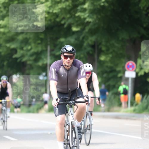 15.06.2025 - 7 Türme Triathlon Yannick Fuchs http://msf.ph/oto/8018451 15.06.2025 13:31:30 Radfahren 384, 467, 1106, 1193 meine-sportfotos.de