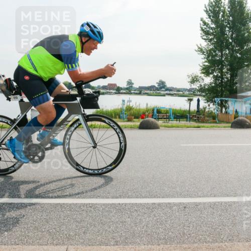 15.06.2025 - 27. Vierlanden-Triathlon H.Heesch http://msf.ph/oto/8018459 15.06.2025 09:31:29 Radfahren 13, 127, 173 meine-sportfotos.de