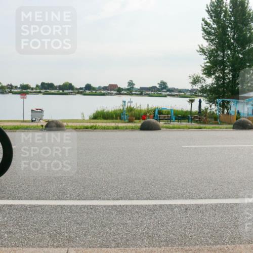 15.06.2025 - 27. Vierlanden-Triathlon H.Heesch http://msf.ph/oto/8018489 15.06.2025 09:31:59 Radfahren 93, 178, 185 meine-sportfotos.de