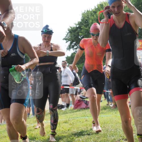 15.06.2025 - 27. Vierlanden-Triathlon KatJ http://msf.ph/oto/8018523 15.06.2025 10:17:41 Schwimmen 485, 488, 492, 493, 519, 532, 537, 552, 557, 562, 572, 582, 588, 594, 626 meine-sportfotos.de