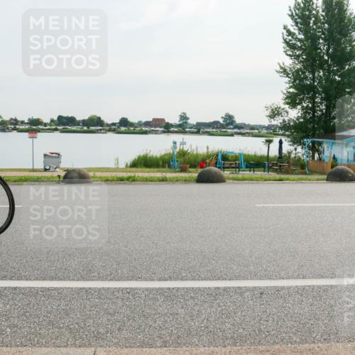 15.06.2025 - 27. Vierlanden-Triathlon H.Heesch http://msf.ph/oto/8018546 15.06.2025 09:32:12 Radfahren 123, 225 meine-sportfotos.de