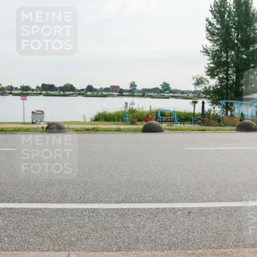 15.06.2025 - 27. Vierlanden-Triathlon H.Heesch http://msf.ph/oto/8018569 15.06.2025 09:32:25 Radfahren 68, 142, 169 meine-sportfotos.de