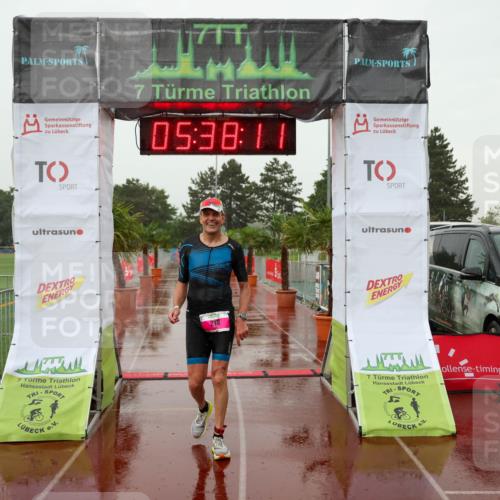 15.06.2025 - 7 Türme Triathlon Michael Strokosch http://msf.ph/oto/8018648 15.06.2025 15:38:11 Ziel 218 meine-sportfotos.de