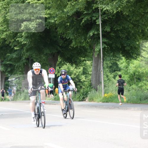 15.06.2025 - 7 Türme Triathlon Yannick Fuchs http://msf.ph/oto/8018668 15.06.2025 13:31:36 Radfahren 467, 1004, 1106, 1193 meine-sportfotos.de