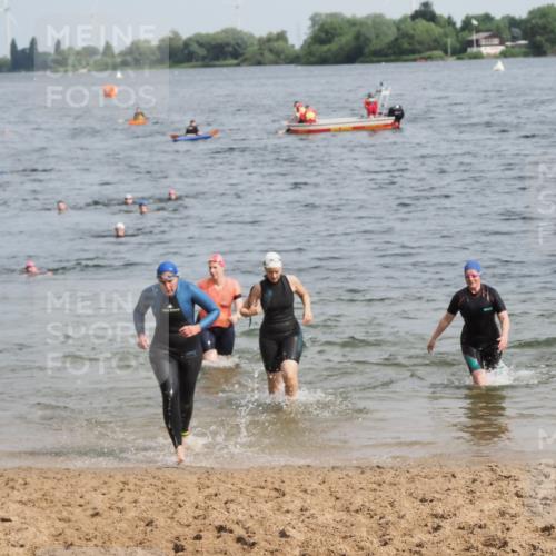 21.06.2025 - 27. Vierlanden-Triathlon MichiJ http://msf.ph/oto/8018810 15.06.2026 10:19:02 Schwimmen 478, 498, 543 meine-sportfotos.de