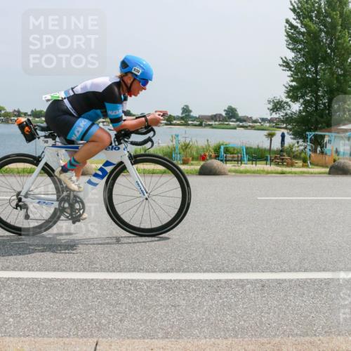 21.06.2025 - 27. Vierlanden-Triathlon H.Heesch http://msf.ph/oto/8018911 15.06.2025 12:00:26 Radfahren 930 meine-sportfotos.de