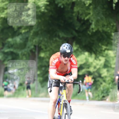 15.06.2025 - 7 Türme Triathlon Yannick Fuchs http://msf.ph/oto/8018917 15.06.2025 13:31:47 Radfahren 234, 327, 582, 665, 708, 986, 988, 990, 1198 meine-sportfotos.de