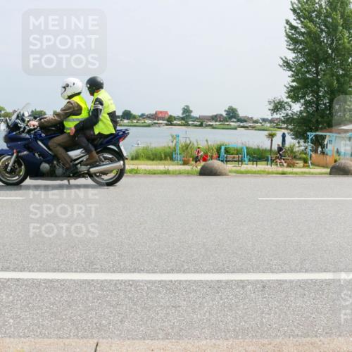 21.06.2025 - 27. Vierlanden-Triathlon H.Heesch http://msf.ph/oto/8018986 15.06.2025 12:00:36 Radfahren 204, 966 meine-sportfotos.de