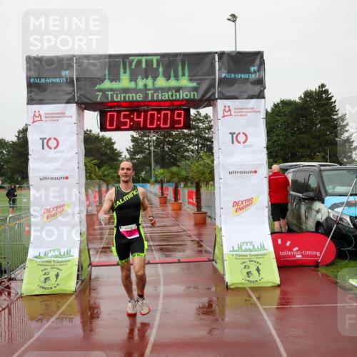 15.06.2025 - 7 Türme Triathlon Michael Strokosch http://msf.ph/oto/8019042 15.06.2025 15:40:08 Ziel 271 meine-sportfotos.de
