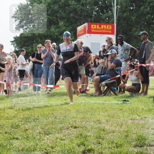 15.06.2025 - 27. Vierlanden-Triathlon KatJ http://msf.ph/oto/8019177 15.06.2025 10:18:30 Schwimmen 495, 533, 535, 586, 621, 628 meine-sportfotos.de