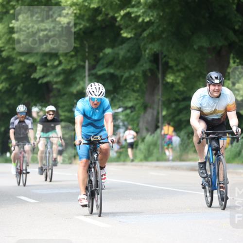 15.06.2025 - 7 Türme Triathlon Yannick Fuchs http://msf.ph/oto/8019209 15.06.2025 13:31:54 Radfahren 327, 665, 708, 784, 990, 1087, 1167 meine-sportfotos.de