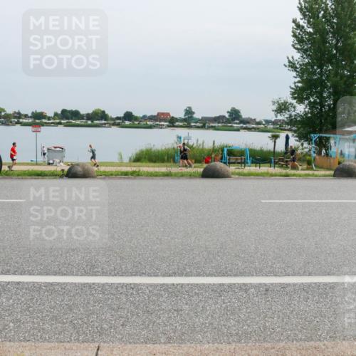 15.06.2025 - 27. Vierlanden-Triathlon H.Heesch http://msf.ph/oto/8019227 15.06.2025 11:15:54 Radfahren 766, 779, 820 meine-sportfotos.de