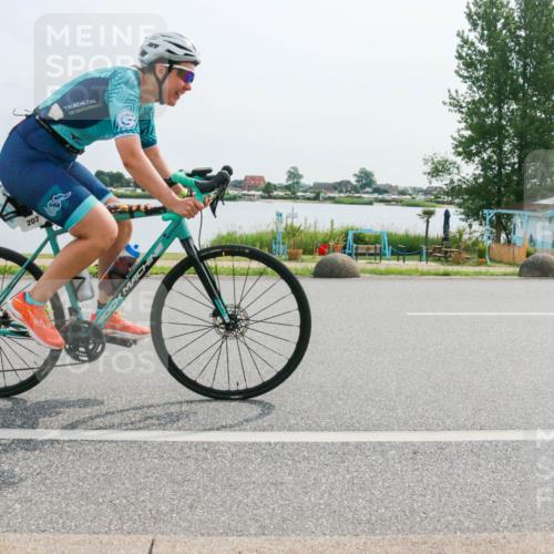 15.06.2025 - 27. Vierlanden-Triathlon H.Heesch http://msf.ph/oto/8019267 15.06.2025 10:22:18 Radfahren 39, 54, 73, 82, 113, 149, 207, 466, 612, 618 meine-sportfotos.de