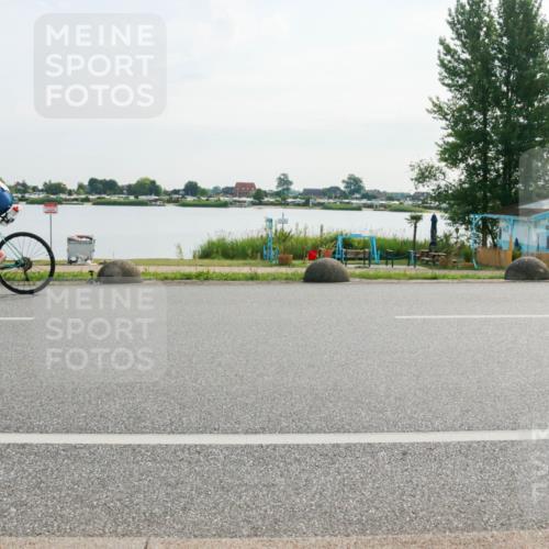 15.06.2025 - 27. Vierlanden-Triathlon H.Heesch http://msf.ph/oto/8019274 15.06.2025 09:37:32 Radfahren 16, 25, 46, 133, 207 meine-sportfotos.de