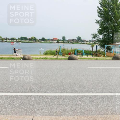 21.06.2025 - 27. Vierlanden-Triathlon H.Heesch http://msf.ph/oto/8019283 15.06.2025 12:00:42 Radfahren 199, 204, 879, 966 meine-sportfotos.de