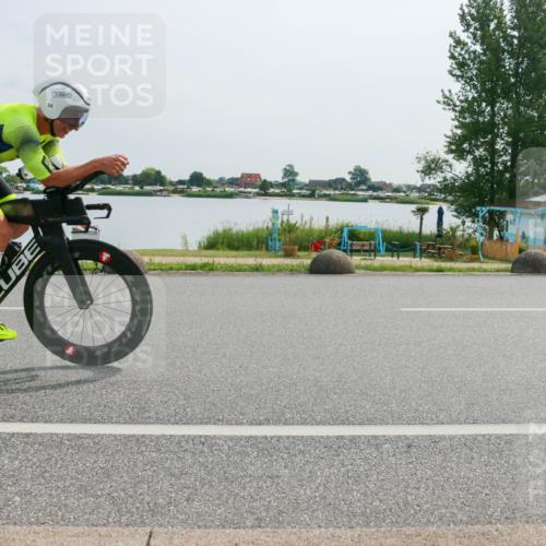 15.06.2025 - 27. Vierlanden-Triathlon H.Heesch http://msf.ph/oto/8019367 15.06.2025 10:22:25 Radfahren 94, 113, 490 meine-sportfotos.de