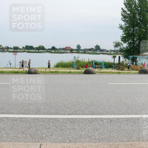 15.06.2025 - 27. Vierlanden-Triathlon H.Heesch http://msf.ph/oto/8019433 15.06.2025 11:16:03 Radfahren 102, 860 meine-sportfotos.de