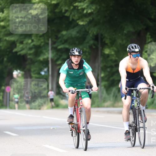 15.06.2025 - 7 Türme Triathlon Yannick Fuchs http://msf.ph/oto/8019480 15.06.2025 13:31:58 Radfahren 298, 784, 1087, 1167, 1169 meine-sportfotos.de