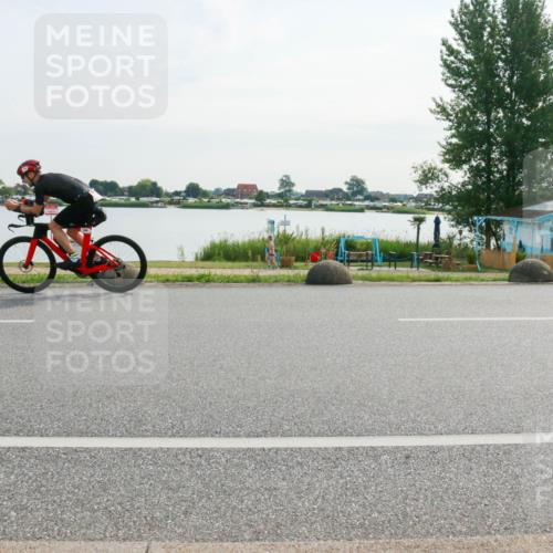 15.06.2025 - 27. Vierlanden-Triathlon H.Heesch http://msf.ph/oto/8019495 15.06.2025 09:38:22 Radfahren 68, 169 meine-sportfotos.de