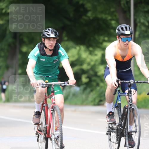15.06.2025 - 7 Türme Triathlon Yannick Fuchs http://msf.ph/oto/8019509 15.06.2025 13:31:59 Radfahren 298, 579, 784, 1087, 1167, 1169 meine-sportfotos.de