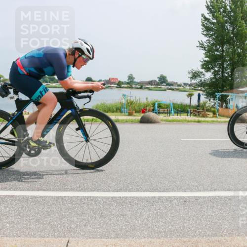 21.06.2025 - 27. Vierlanden-Triathlon H.Heesch http://msf.ph/oto/8019517 15.06.2025 12:01:39 Radfahren 780 meine-sportfotos.de