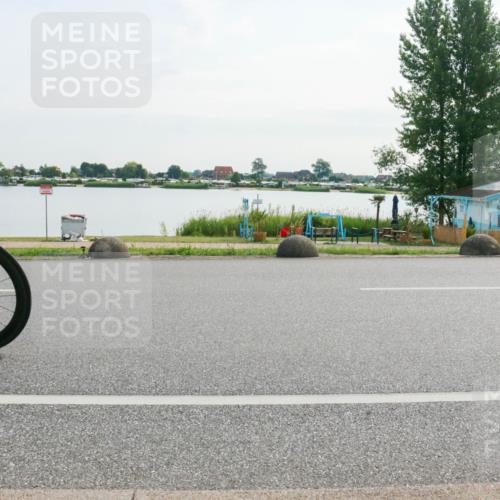 15.06.2025 - 27. Vierlanden-Triathlon H.Heesch http://msf.ph/oto/8019518 15.06.2025 09:38:36 Radfahren 4, 123, 124, 235 meine-sportfotos.de