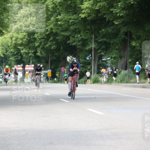 15.06.2025 - 7 Türme Triathlon Yannick Fuchs http://msf.ph/oto/8019522 15.06.2025 13:32:00 Radfahren 298, 579, 1087, 1167, 1169 meine-sportfotos.de