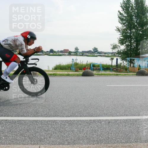 15.06.2025 - 27. Vierlanden-Triathlon H.Heesch http://msf.ph/oto/8019568 15.06.2025 09:38:52 Radfahren 41 meine-sportfotos.de