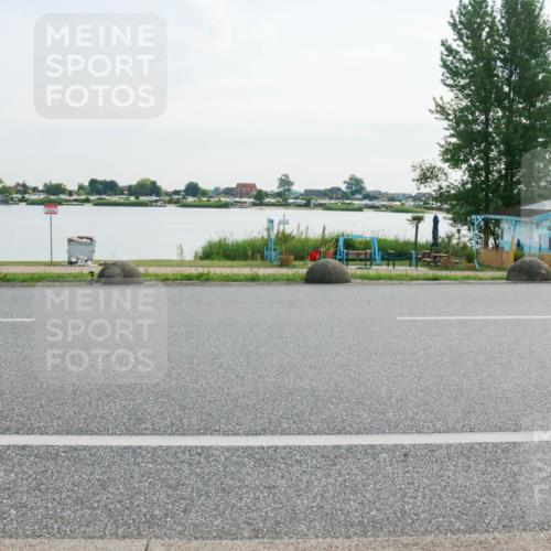 15.06.2025 - 27. Vierlanden-Triathlon H.Heesch http://msf.ph/oto/8019610 15.06.2025 09:39:02 Radfahren 108, 162 meine-sportfotos.de